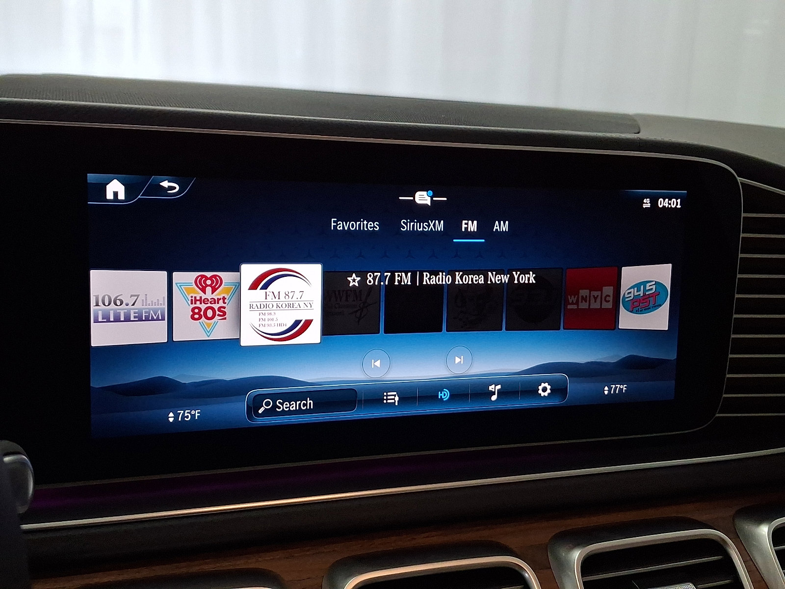 Used 2025 Mercedes-Benz GLE 450 4MATIC image 17