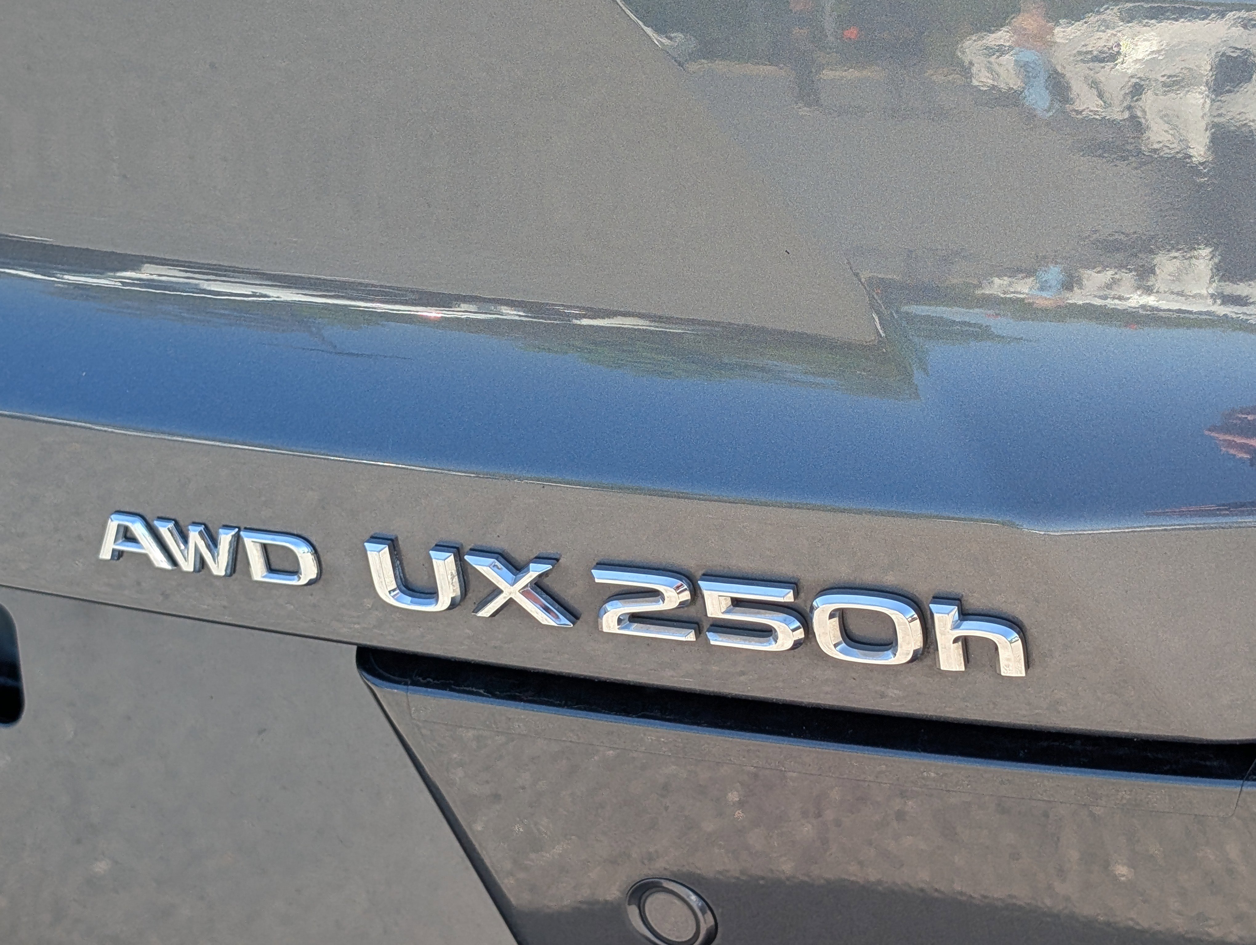 Used 2023 Lexus UX 250h F Sport w/ Accessory Package (Z2) AWD/4WD image 9
