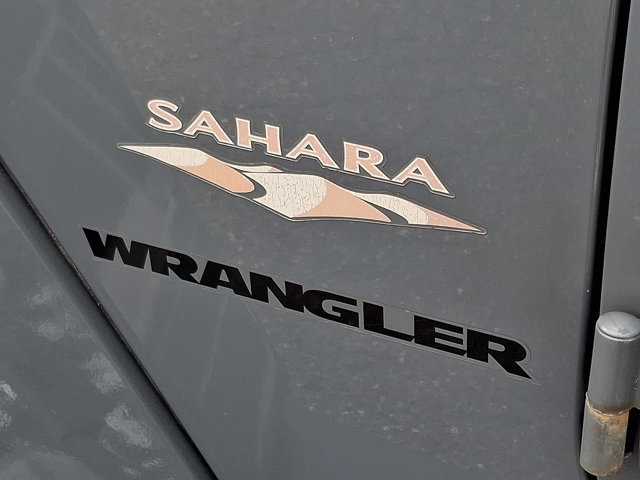 Used 2014 Jeep Wrangler Sahara w/ Connectivity Group AWD/4WD image 30