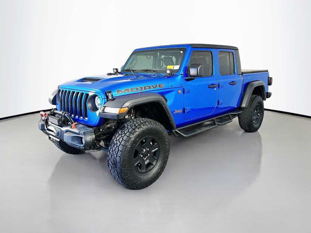 Used 2023 Jeep Gladiator Mojave AWD/4WD image 3