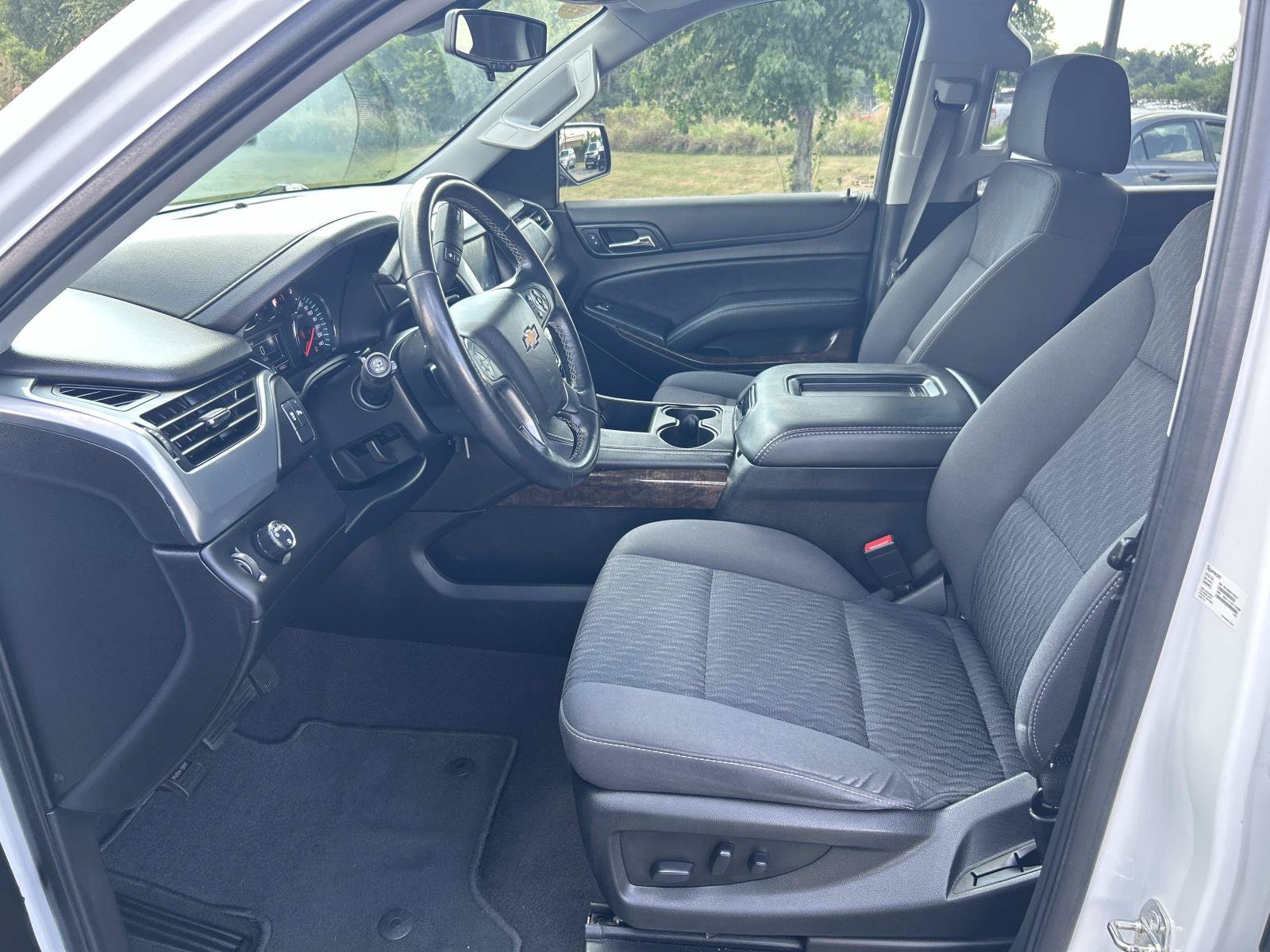 Used 2020 Chevrolet Tahoe LS RWD image 23