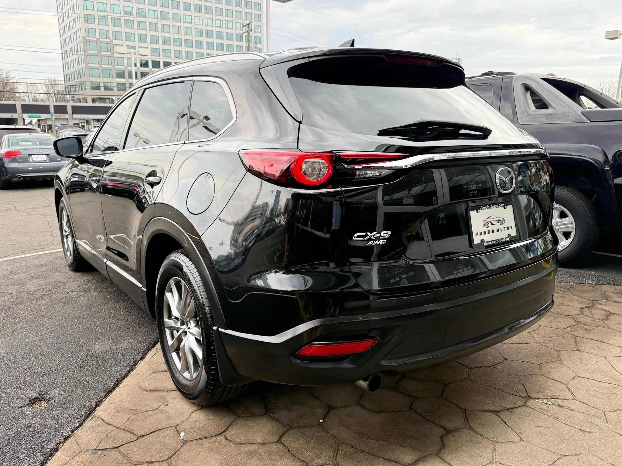 Used 2018 MAZDA CX-9 Touring image 5
