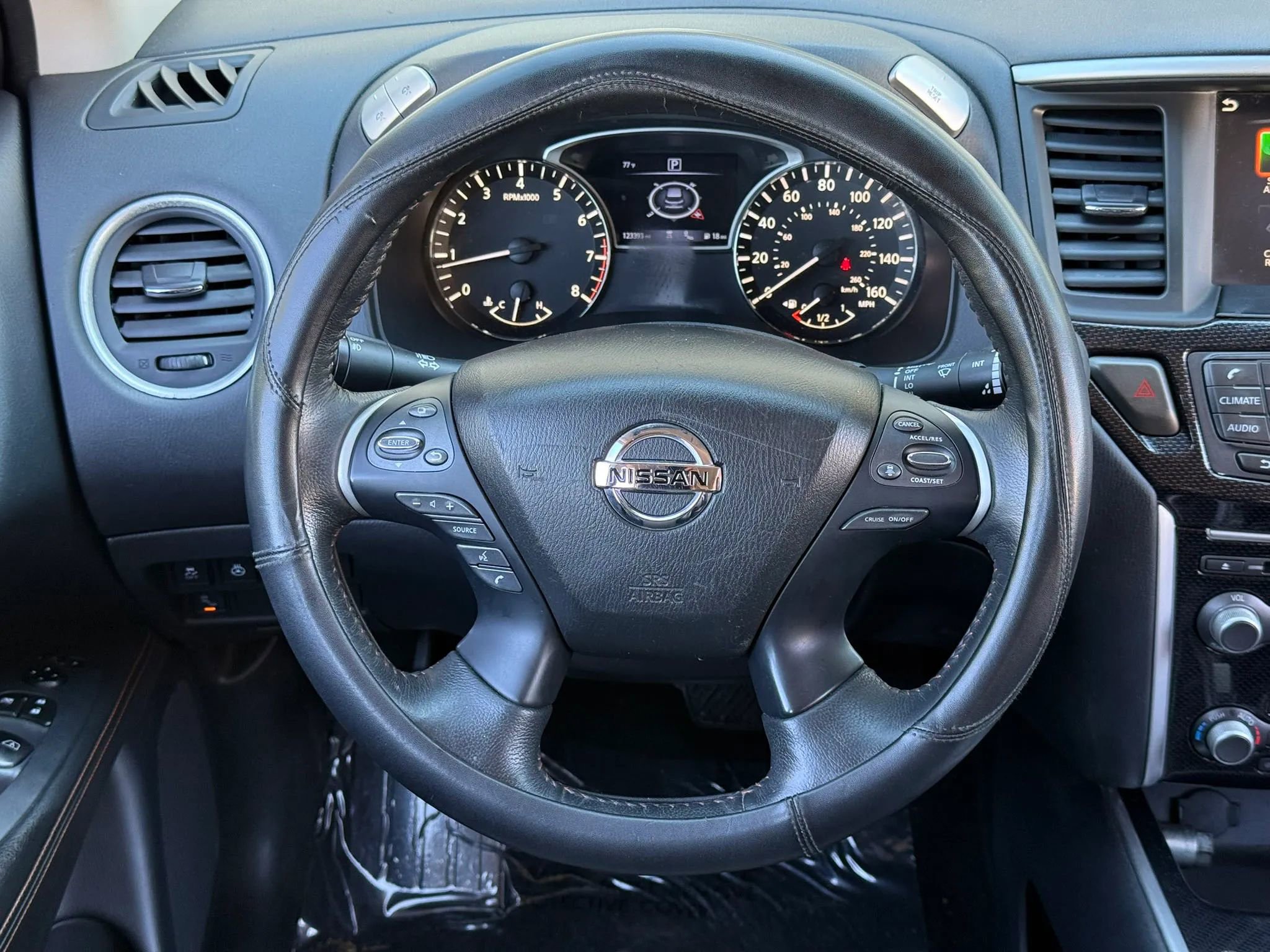 Used 2019 Nissan Pathfinder SV w/ Rock Creek Edition FWD image 17
