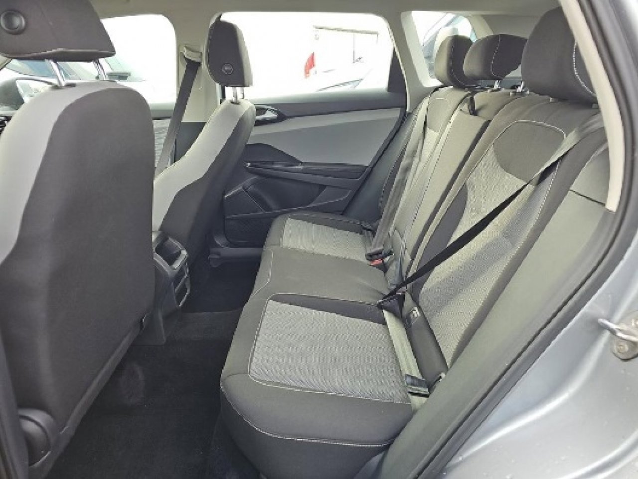 Used 2024 Volkswagen Taos S image 17