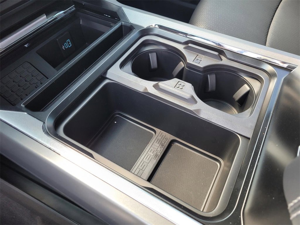 New 2025 Ford F250 Lariat w/ Lariat Ultimate Package image 17