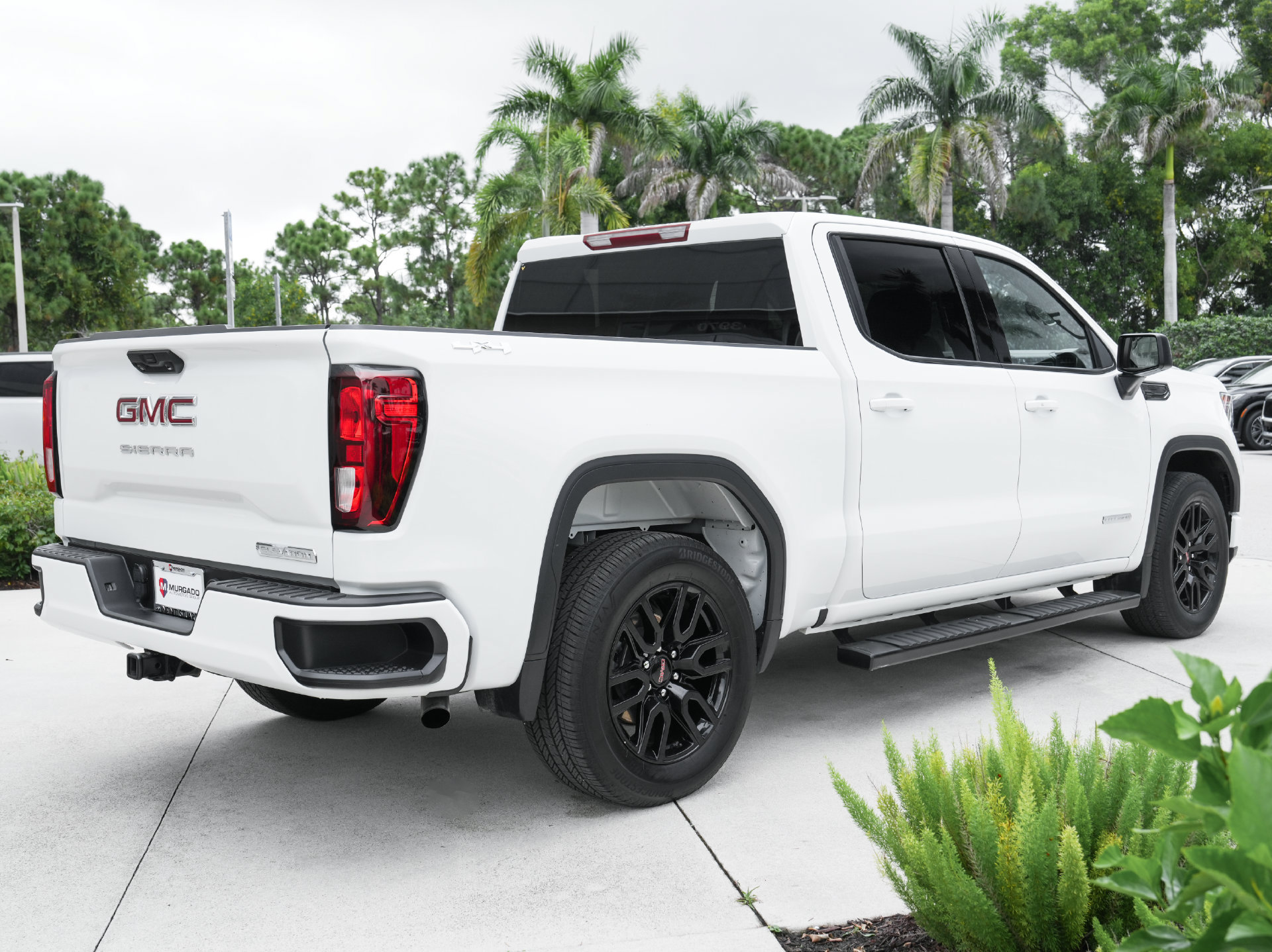 Used 2024 GMC Sierra 1500 Elevation AWD/4WD image 23