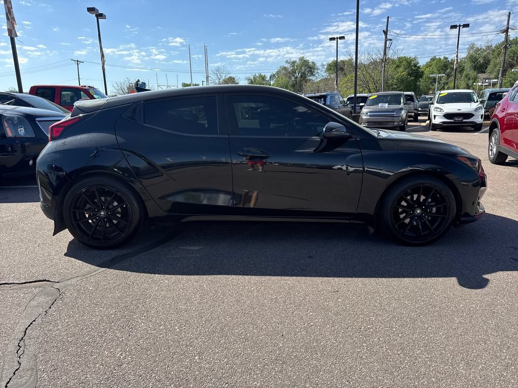 Used 2019 Hyundai Veloster 2.0 Premium FWD image 9