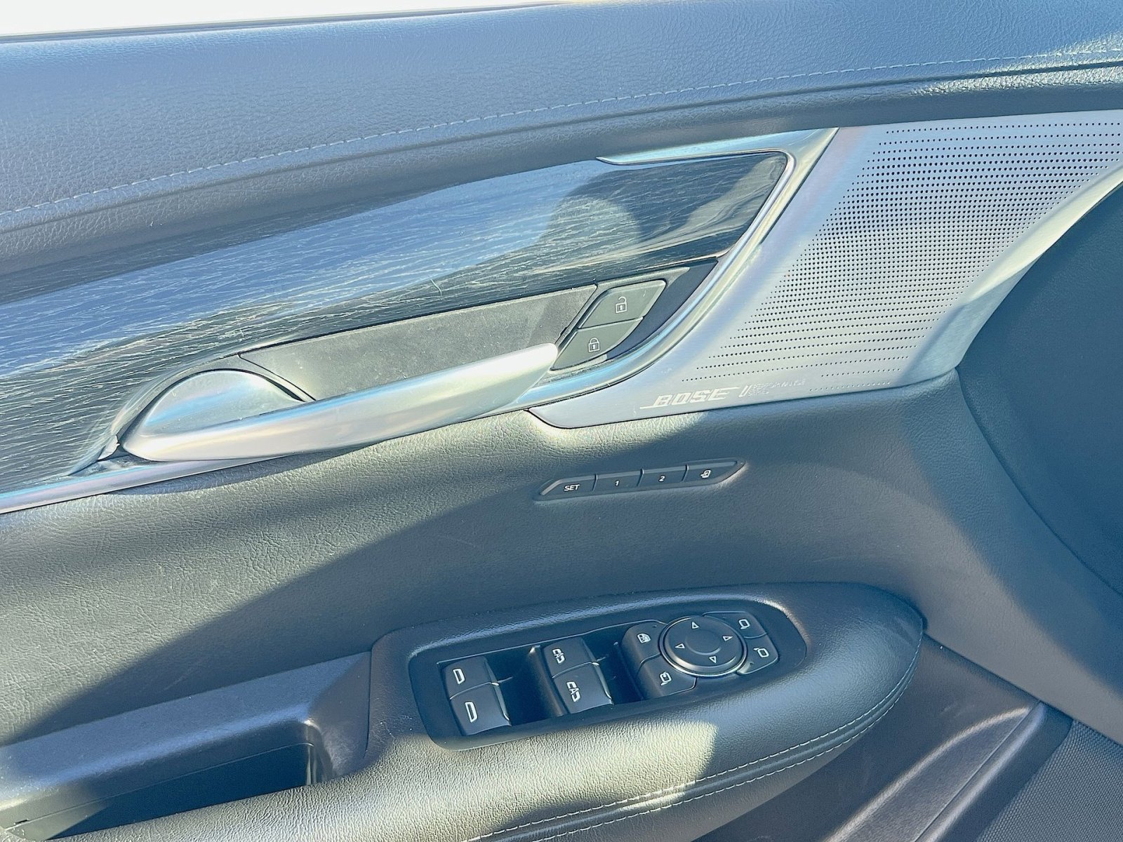 Used 2023 Cadillac XT5 Premium Luxury image 15