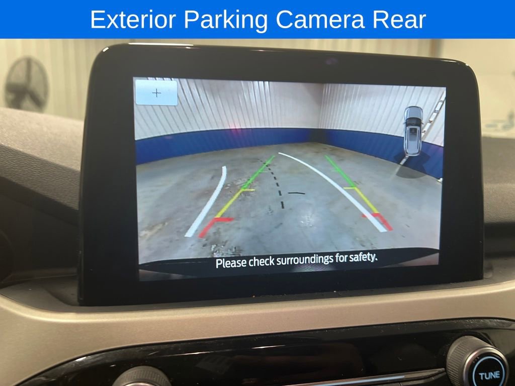 Used 2022 Ford Escape SEL image 9