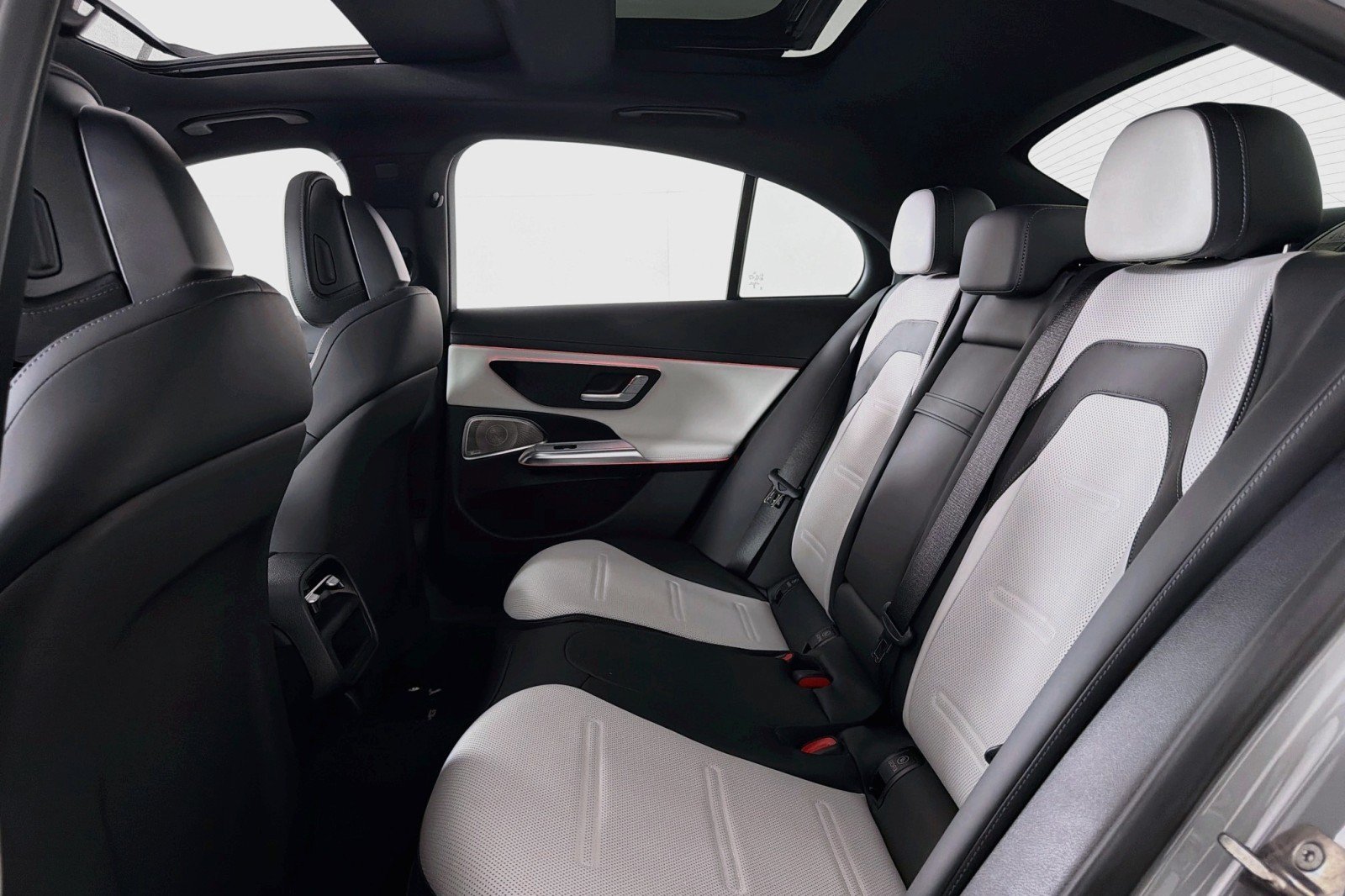 New 2027 Mercedes-Benz E 53 AMG e 4MATIC Sedan image 7