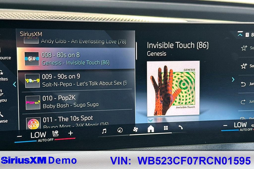 Used 2024 BMW iX xDrive50 w/ Premium Package image 35