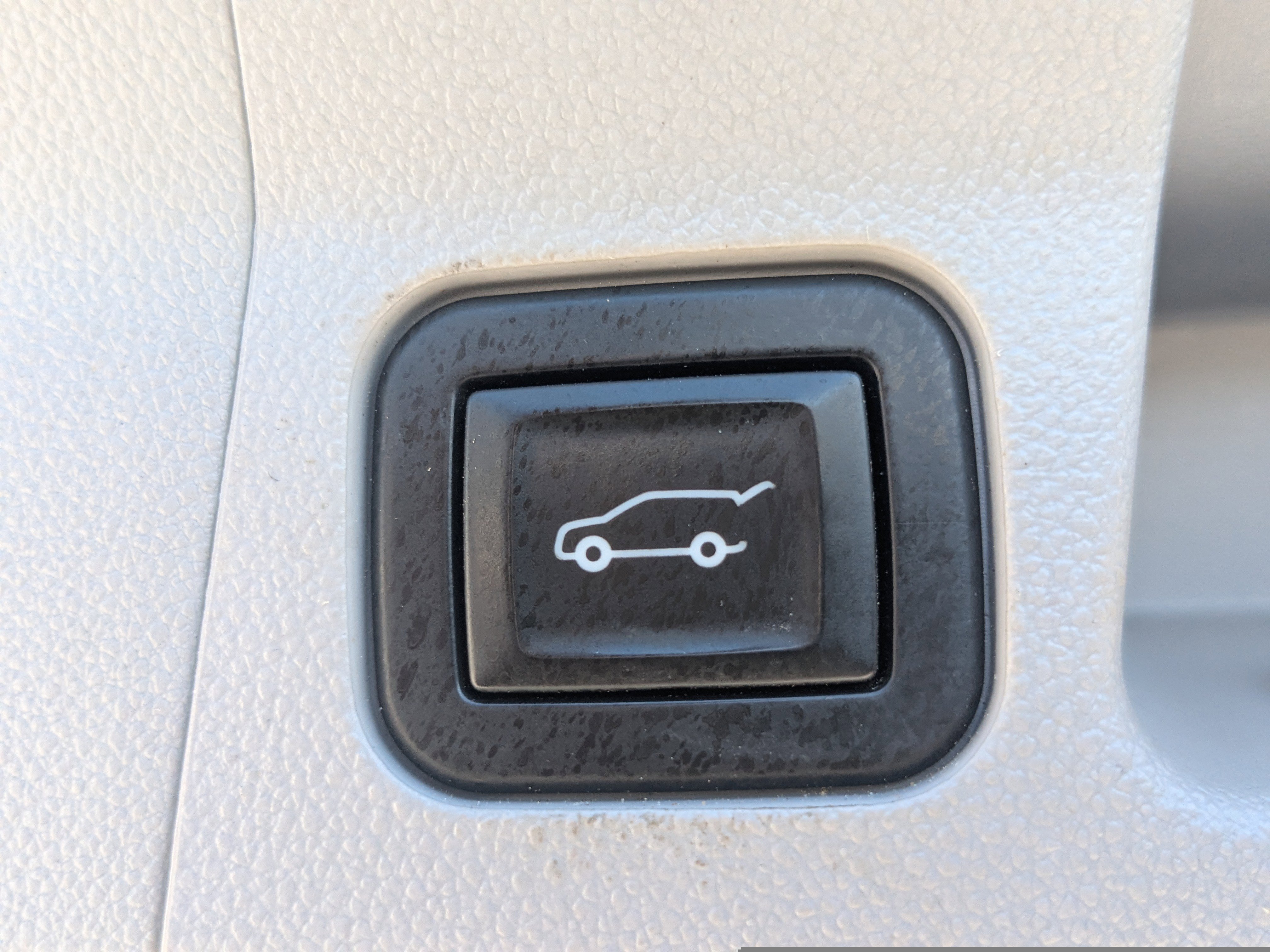 Used 2021 GMC Acadia SLT w/ Premium Package image 17