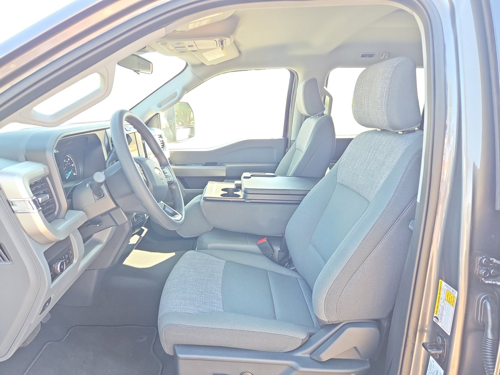 New 2025 Ford F250 XLT image 9