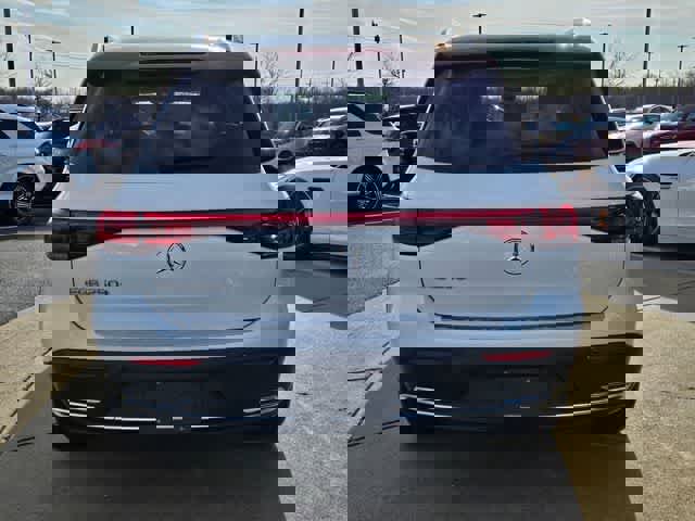 Used 2023 Mercedes-Benz EQB 250+ w/ Exclusive Package image 7