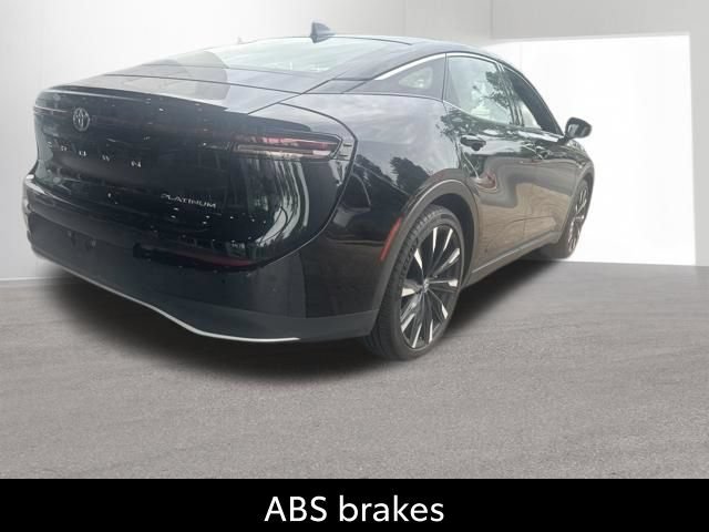 Certified 2025 Toyota Crown Platinum AWD/4WD image 12