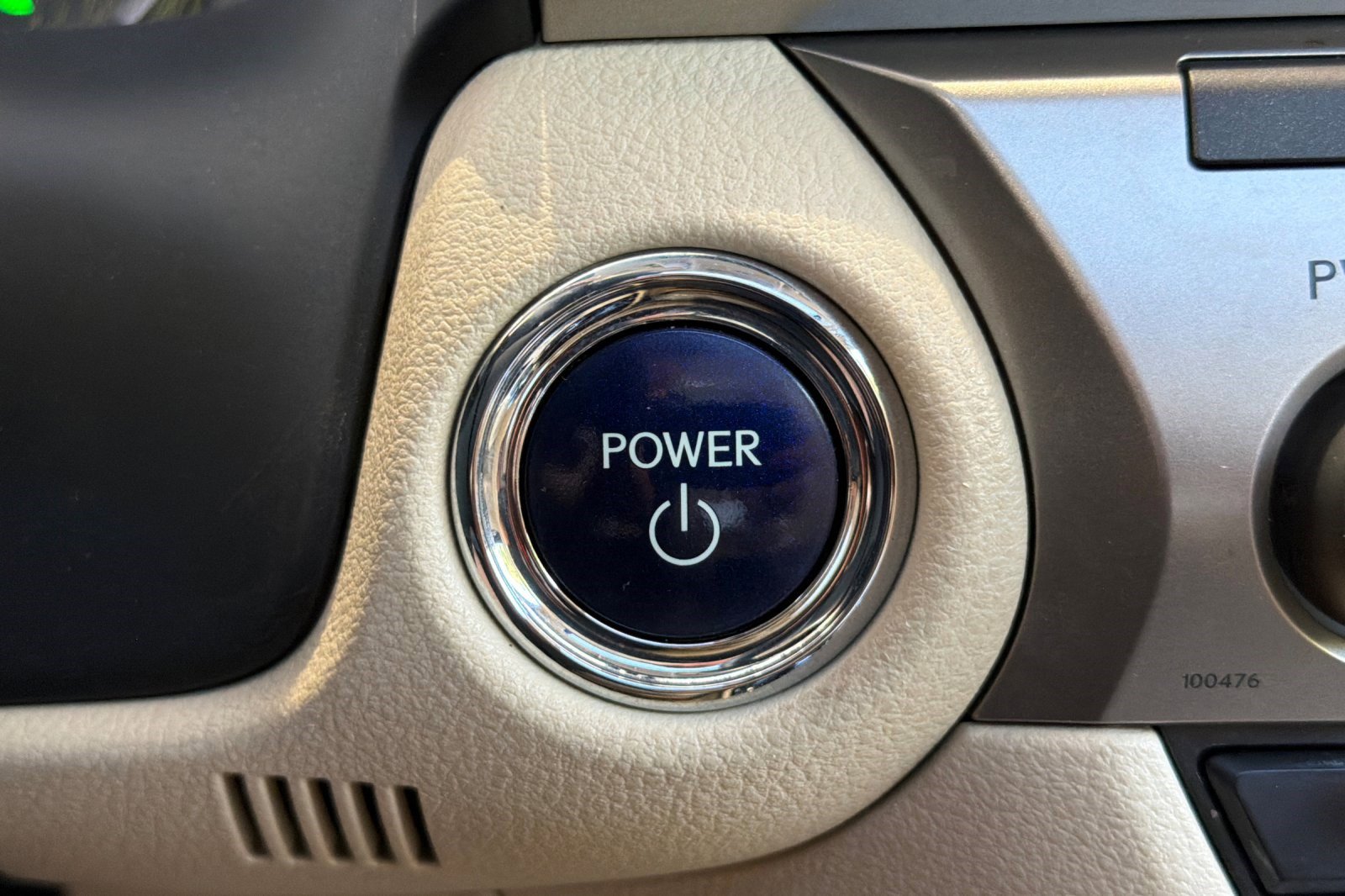Used 2015 Lexus ES 300h w/ Navigation System Package FWD image 28