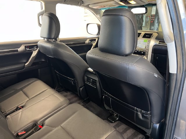Used 2018 Lexus GX 460 w/ Navigation Package AWD/4WD image 41