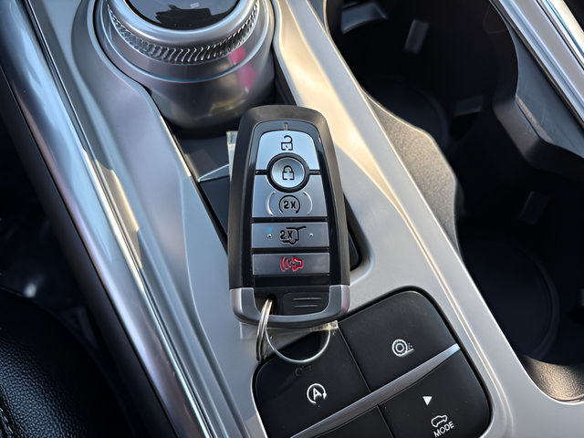 Used 2020 Ford Explorer Limited RWD image 12