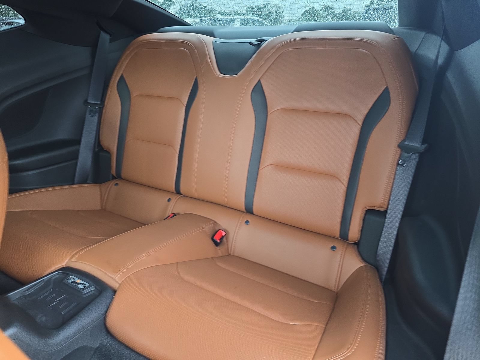 Used 2018 Chevrolet Camaro SS RWD image 11