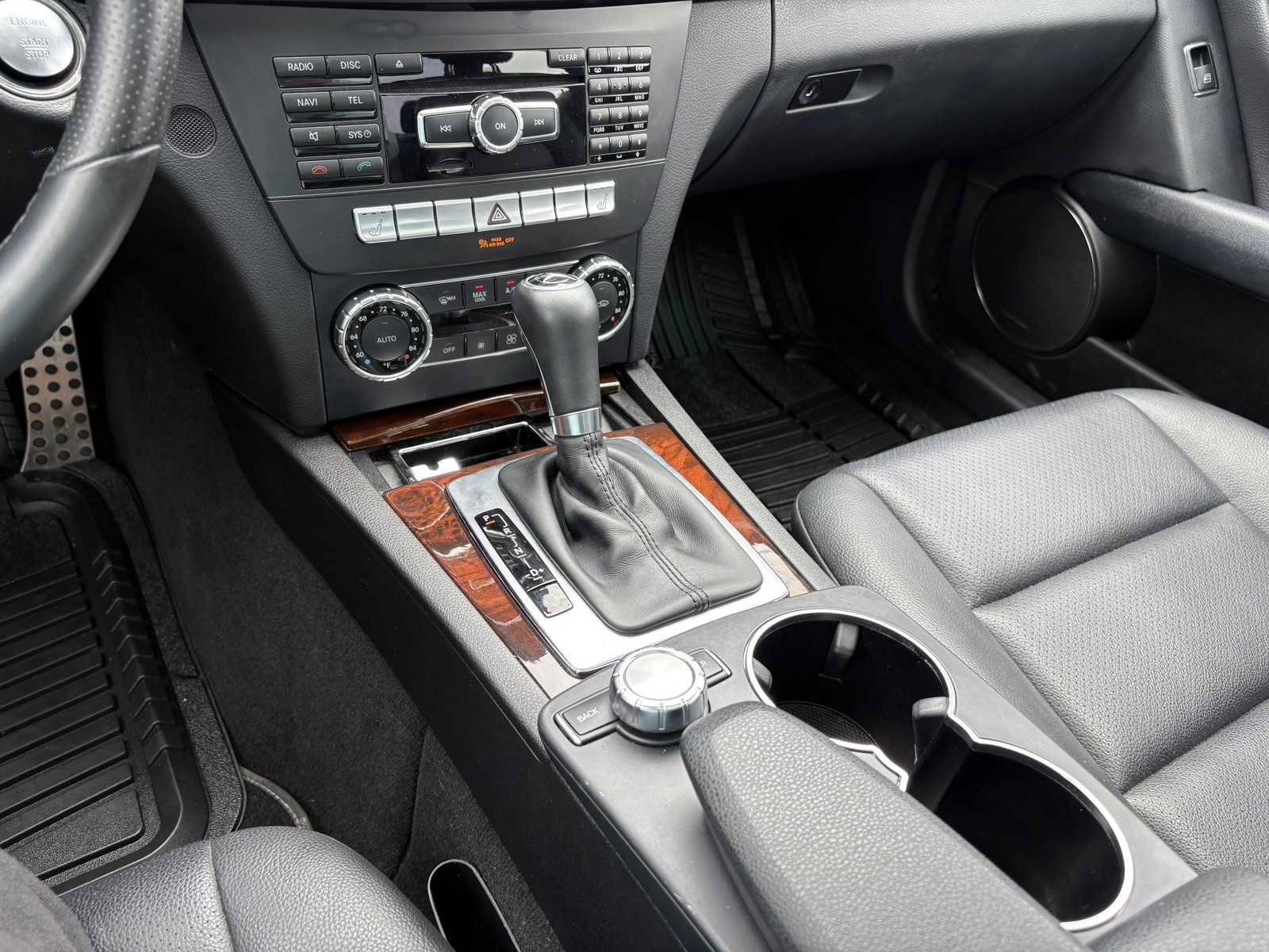 Used 2012 Mercedes-Benz C 250 Sedan image 16