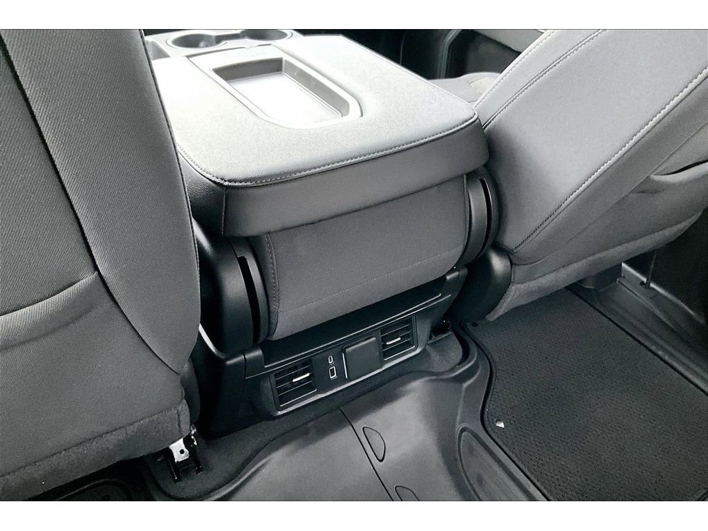 Used 2024 Chevrolet Silverado 1500 RST image 11