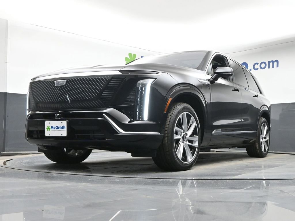 Used 2026 Cadillac Vistiq Luxury w/ LPO, Floor Liner Package image 6