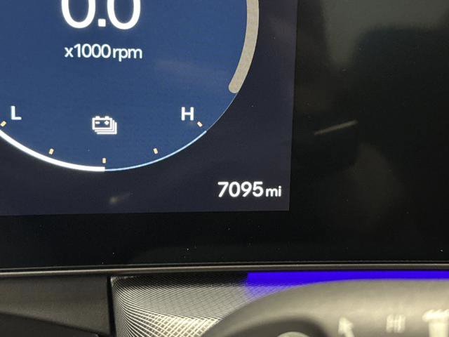 Used 2025 Hyundai Sonata Limited image 6