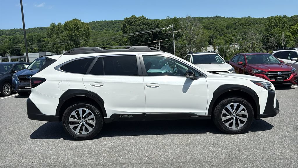 Used 2024 Subaru Outback Premium w/ Popular Package #1 AWD/4WD image 5