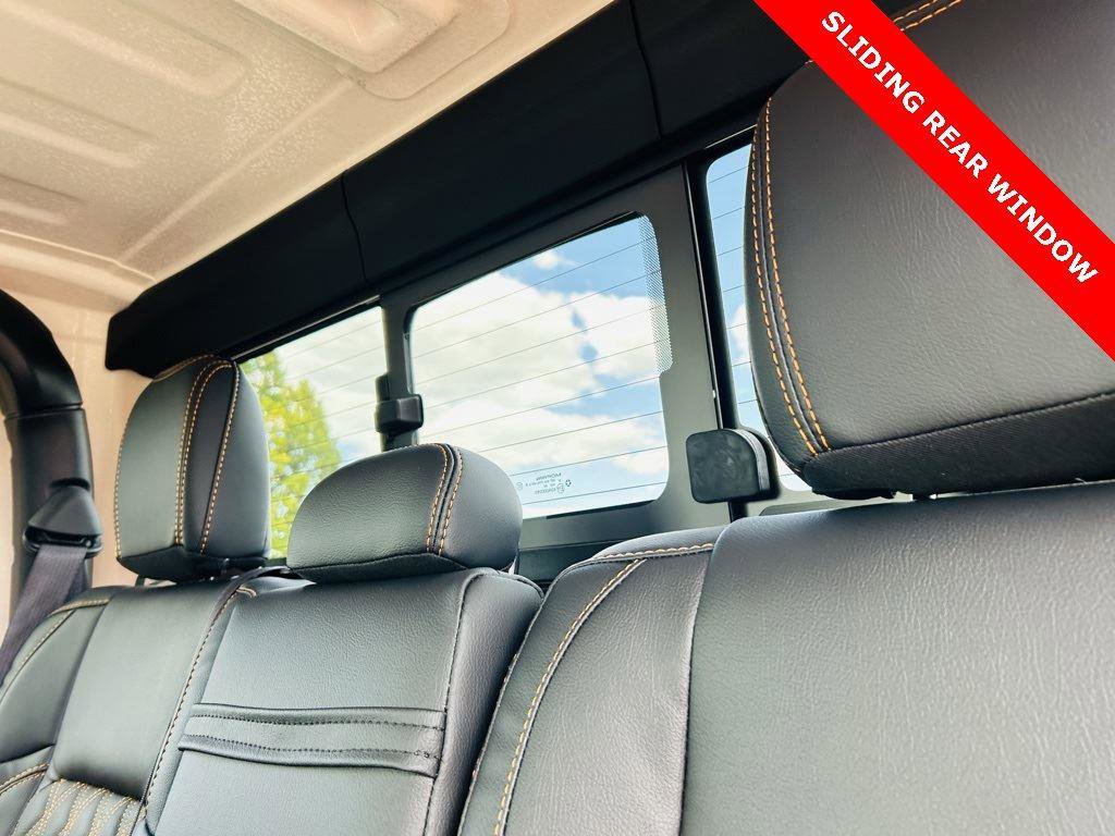 New 2025 Jeep Gladiator Sport w/ Premium Package image 12