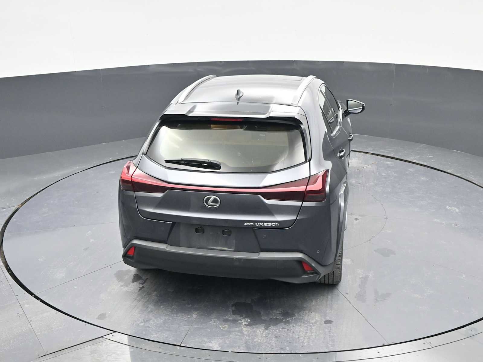 Used 2024 Lexus UX 250h Premium image 29