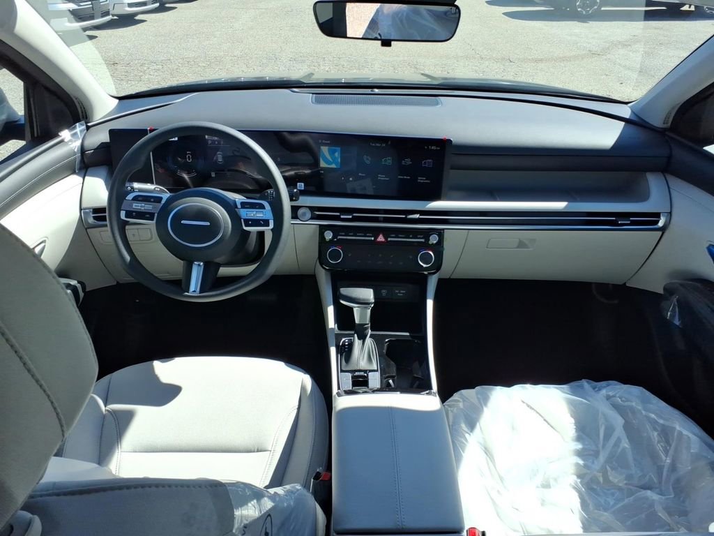 New 2026 Hyundai Tucson SE image 15