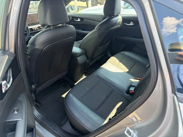 Used 2022 Kia Forte GT-Line FWD image 8