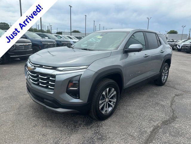 New 2026 Chevrolet Equinox LT w/ Convenience Package II FWD image 7