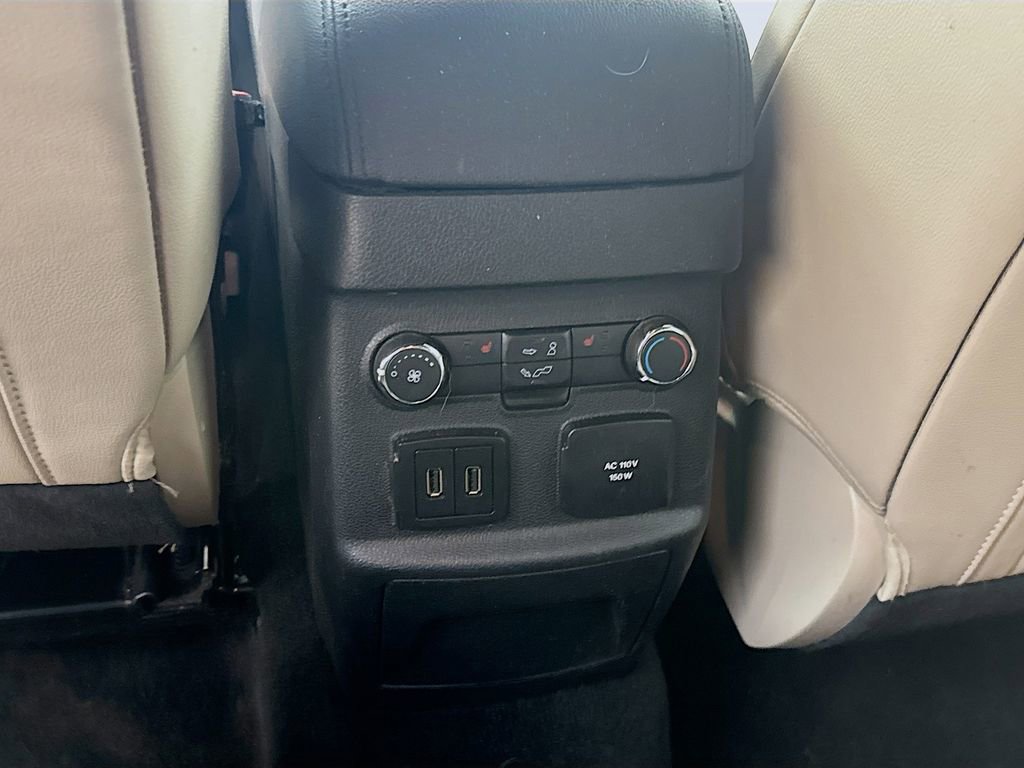 Used 2018 Ford Explorer Limited w/ Equipment Group 301A image 29