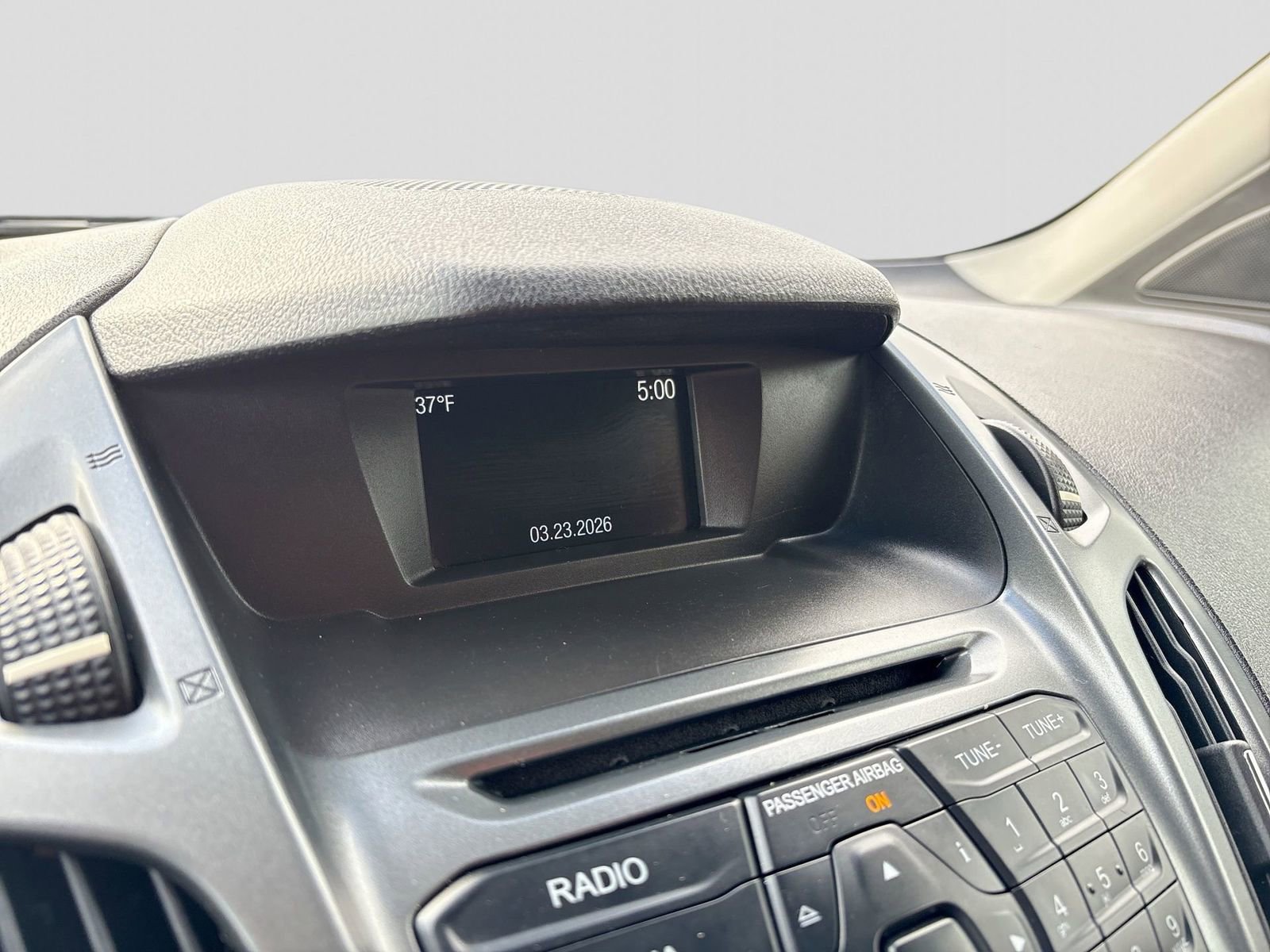 Used 2016 Ford Transit Connect XL image 29