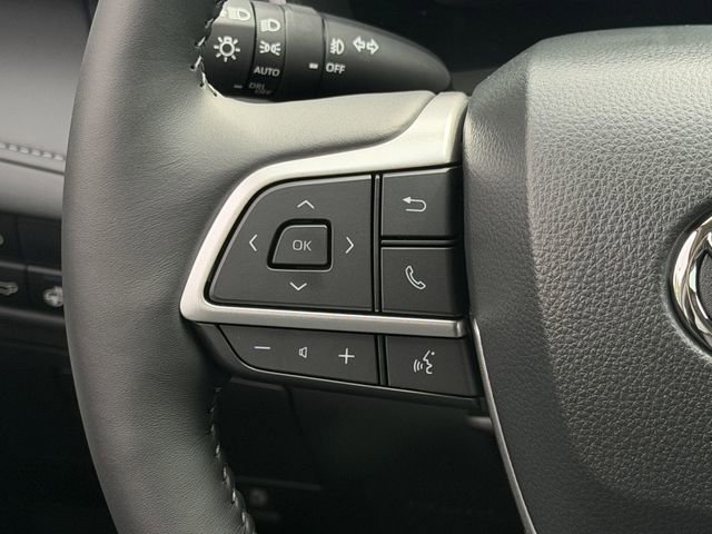 New 2026 Toyota Highlander Limited AWD/4WD image 14