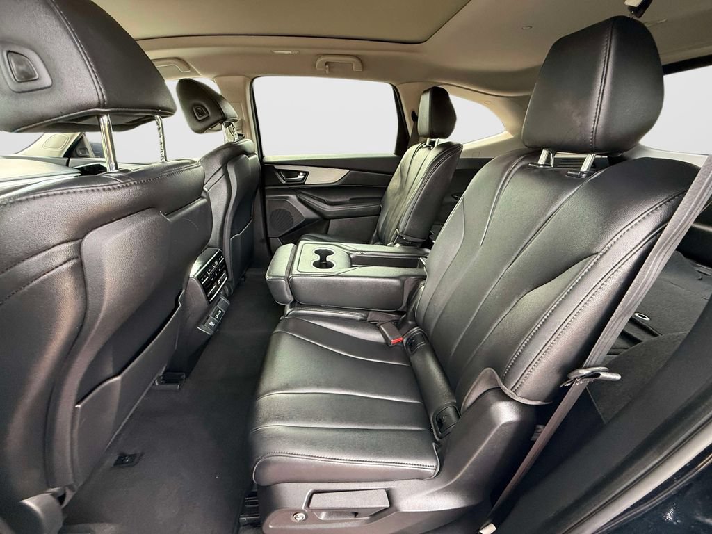 Certified 2024 Acura MDX SH-AWD image 11