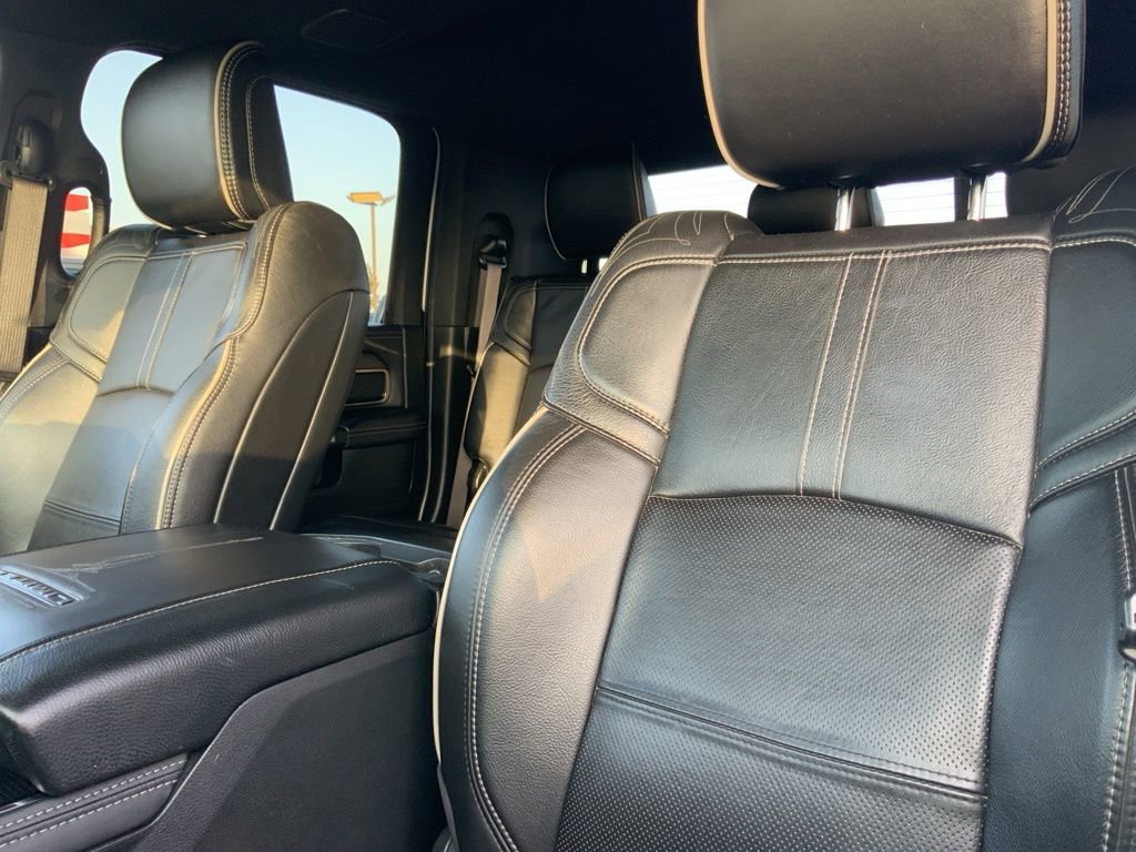 Certified 2022 RAM 2500 Limited w/ Body Color Bumper Group image 17