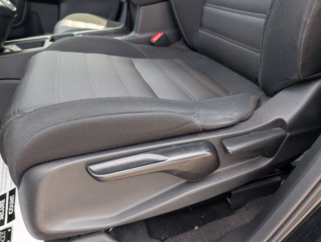 Used 2019 Honda CR-V LX image 10