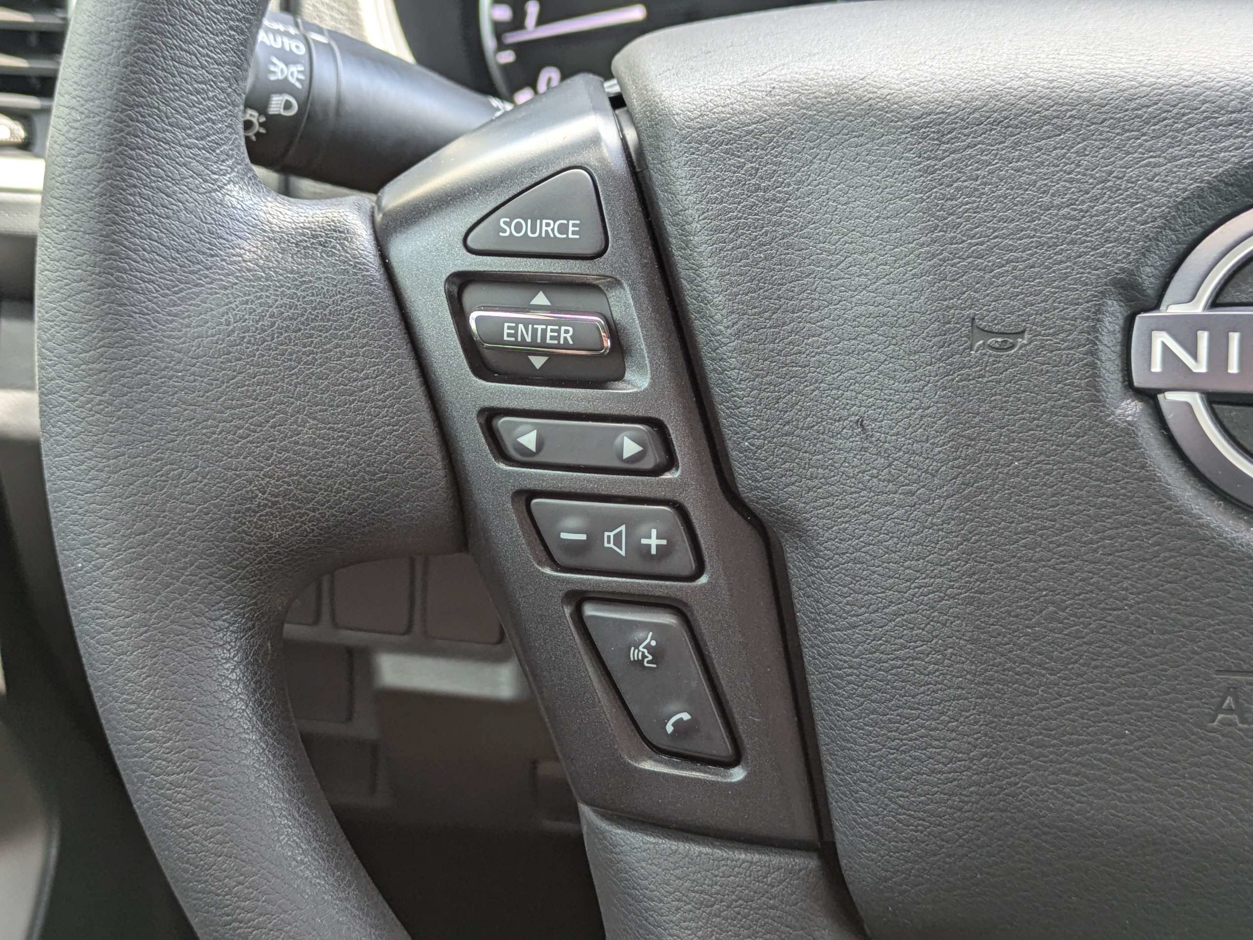 Certified 2023 Nissan Frontier SV w/ Technology Package RWD image 26