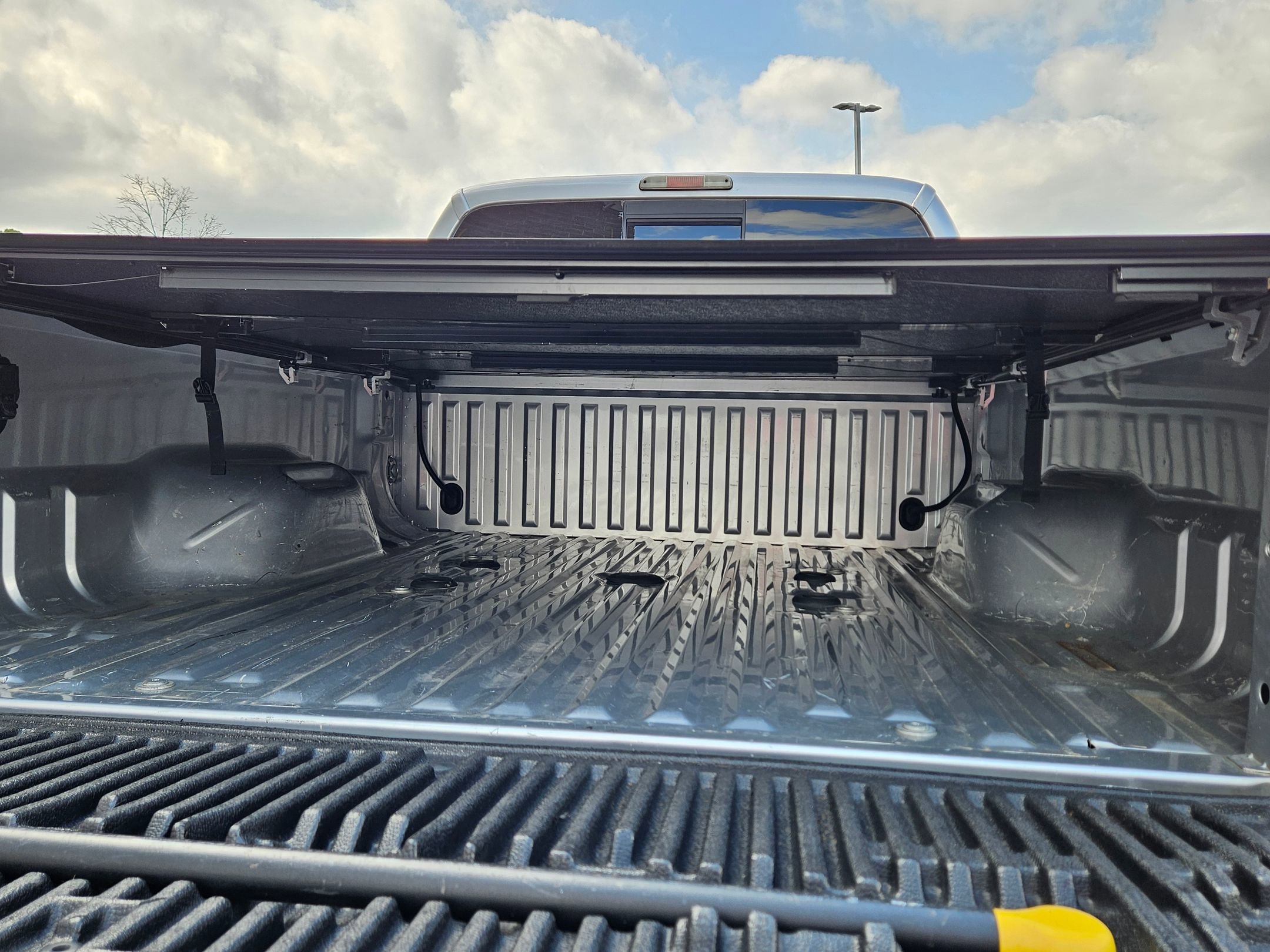 Used 2015 Ford F250 Lariat w/ Lariat Ultimate Package image 28