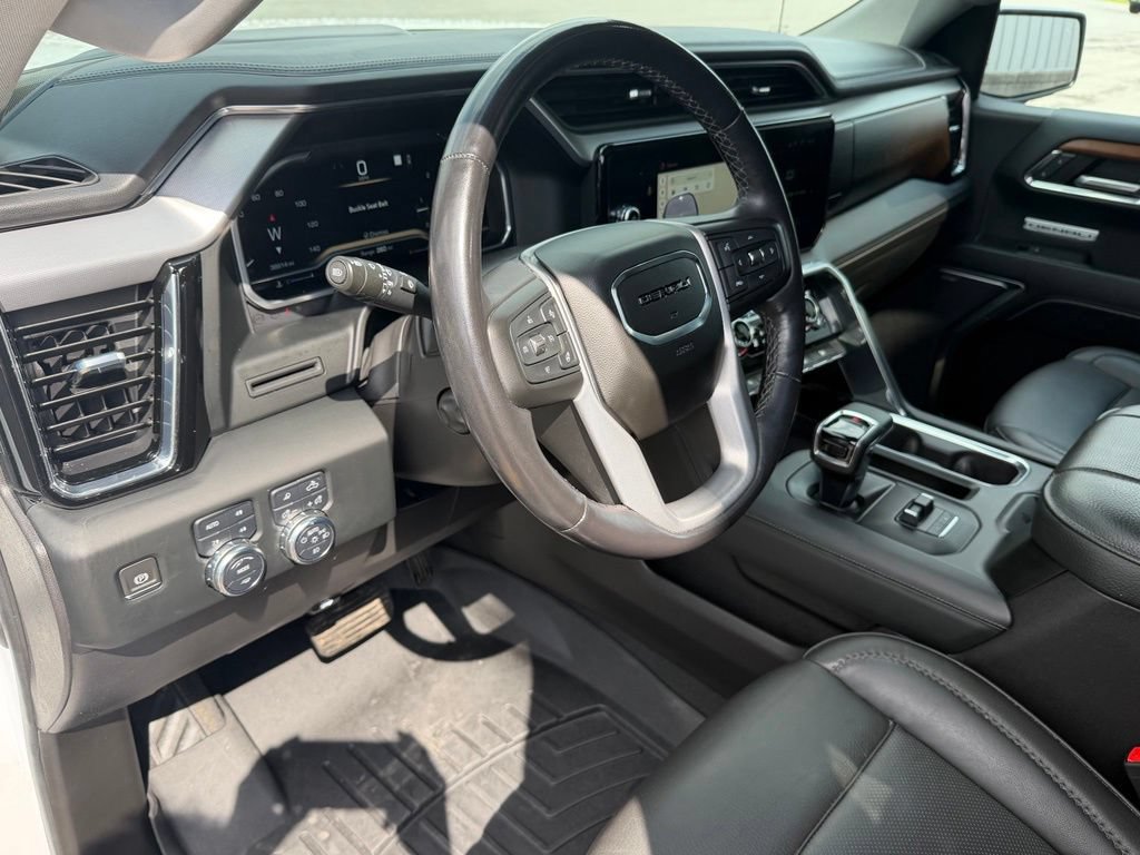 Used 2023 GMC Sierra 1500 Denali AWD/4WD image 18