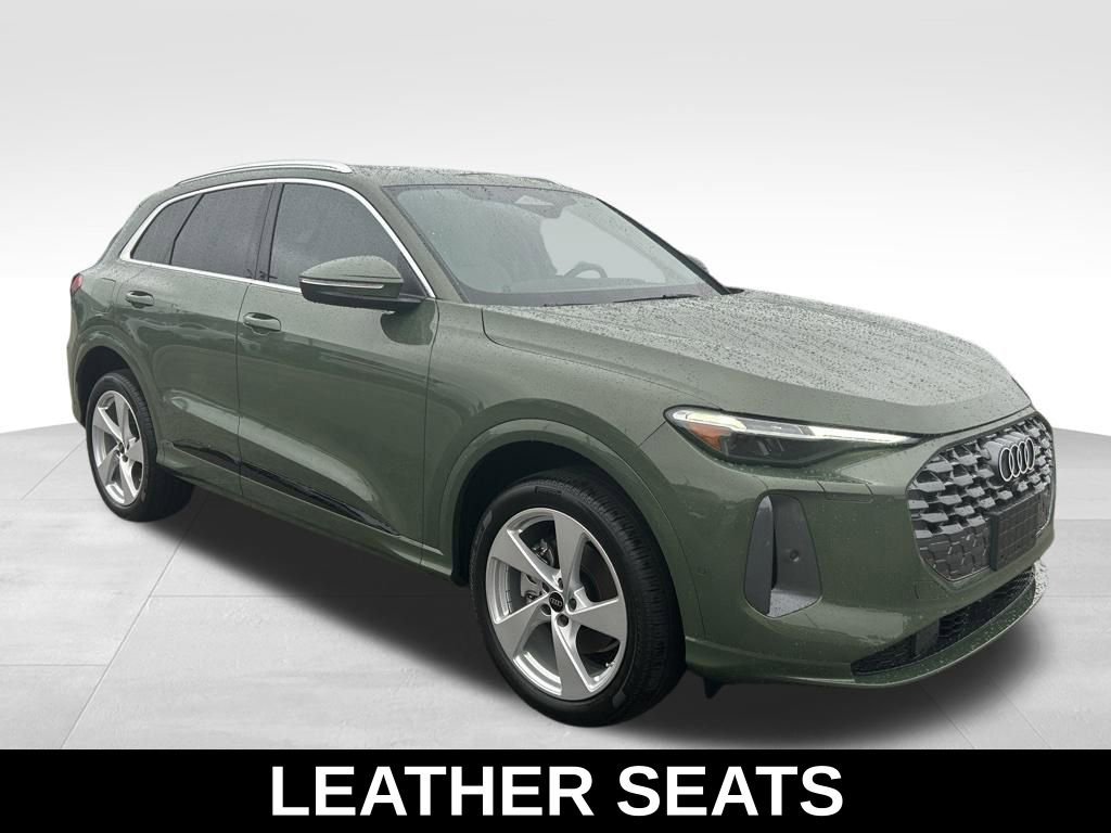 Used 2025 Audi Q5 Premium Plus w/ Premium Plus image 8