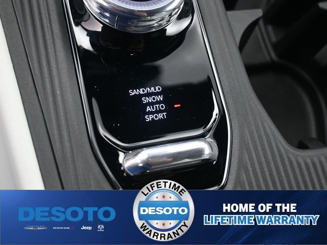 New 2026 Jeep Cherokee Limited image 27