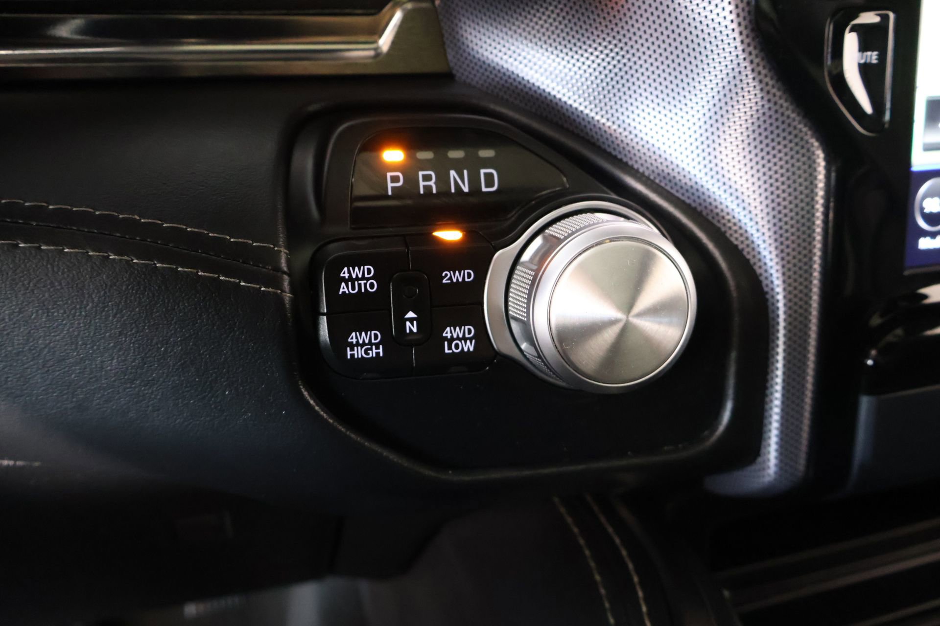 Used 2020 RAM 1500 Limited w/ Black Appearance Package image 9