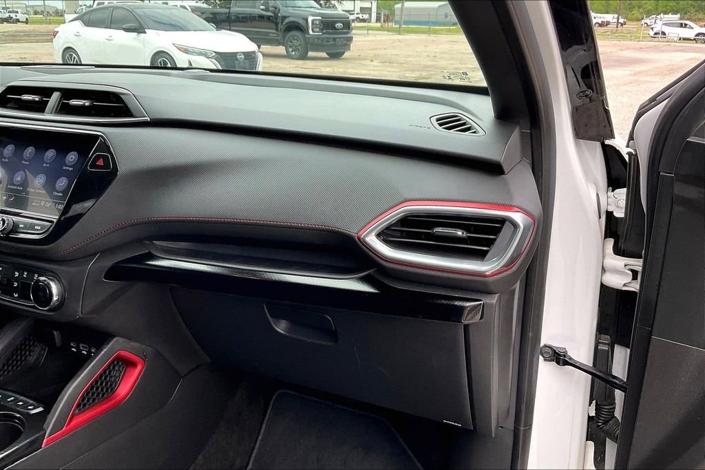 Used 2023 Chevrolet TrailBlazer RS w/ Convenience Package FWD image 23