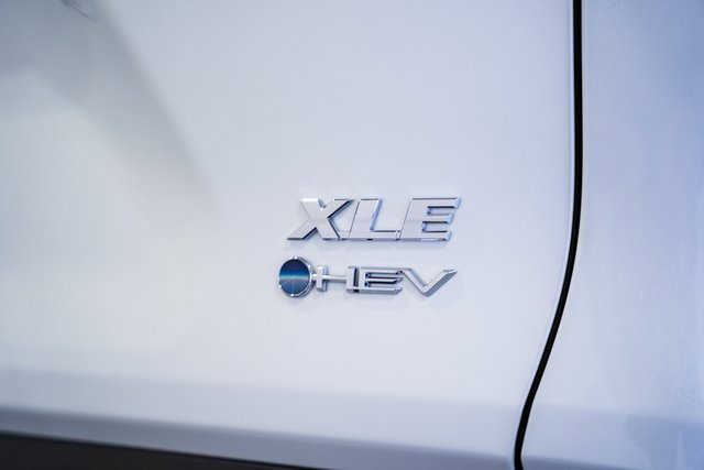 New 2025 Toyota RAV4 XLE Premium image 7