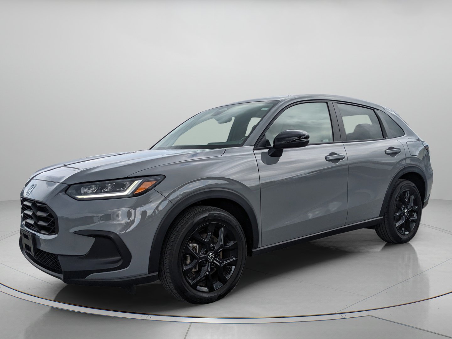 Used 2024 Honda HR-V Sport image 2