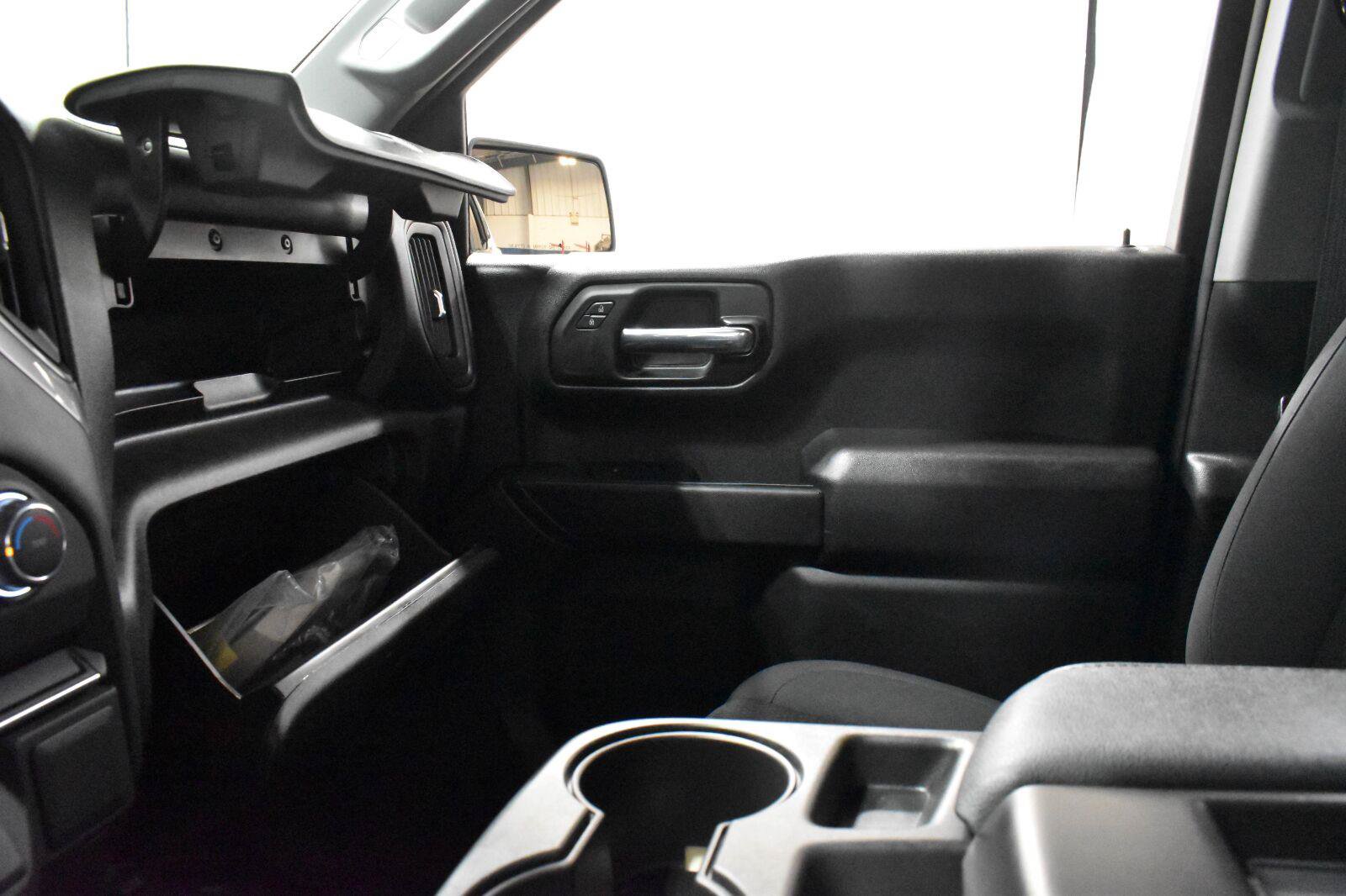 Used 2023 Chevrolet Silverado 1500 W/T w/ WT Value Package AWD/4WD image 16