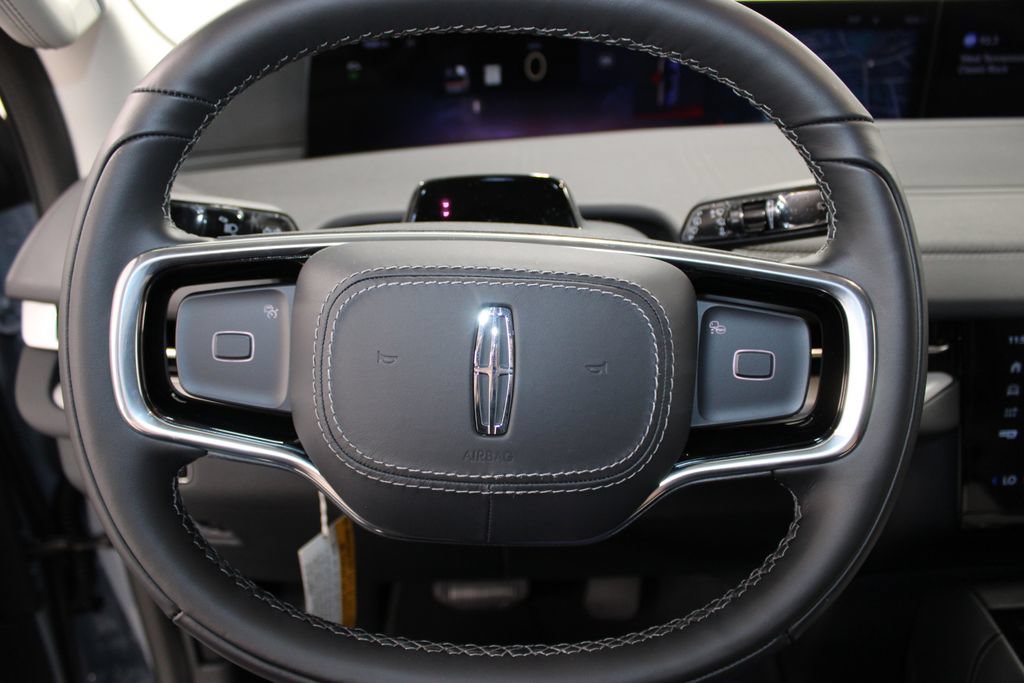 New 2027 Lincoln Navigator Premiere RWD image 38
